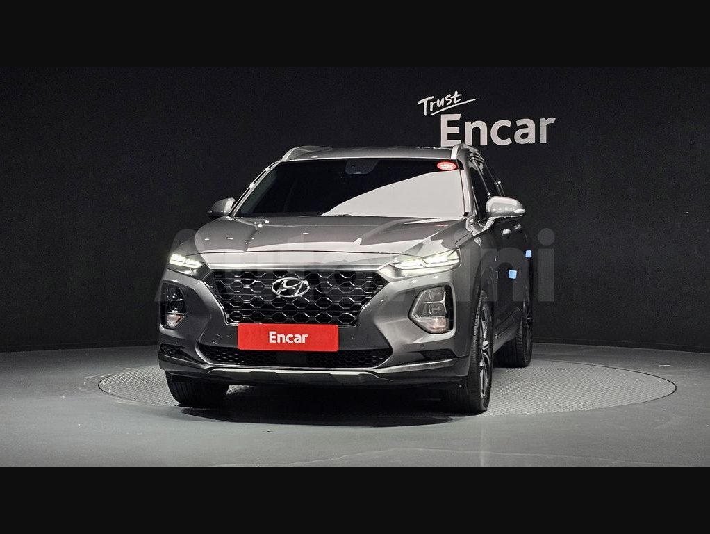 2018 Hyundai Santa Fe  FWD