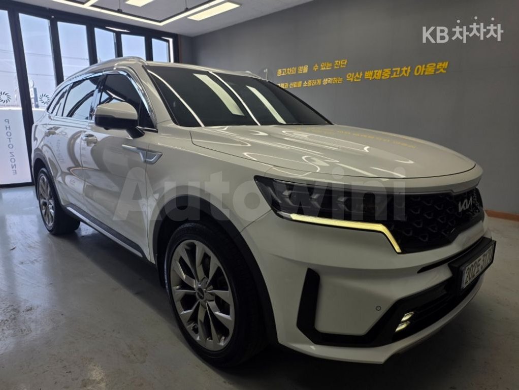2023 Kia Sorento  FWD