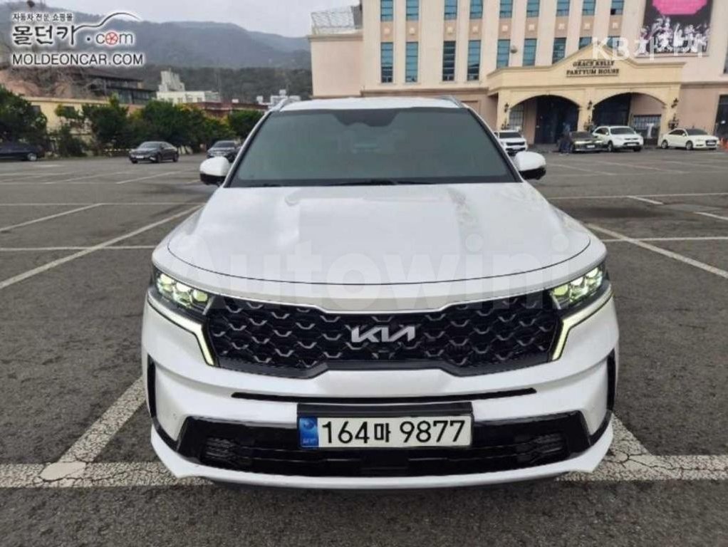 2021 Kia Sorento  FWD