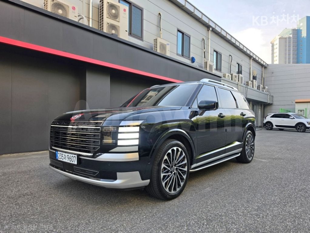 2025 Hyundai Palisade  FWD